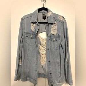 Denim jacket - distressed jean (sz. Medium) - fits long & slim